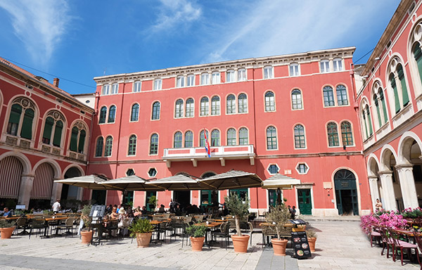 BAJAMONTI RESTAURANT, SPLIT OLD TOWN